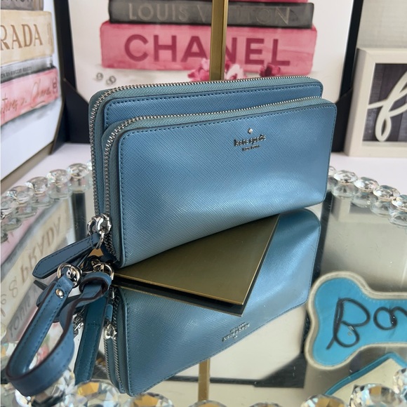 Kate Spade Blue leather double compartment Wallet - Picture 3 of 12